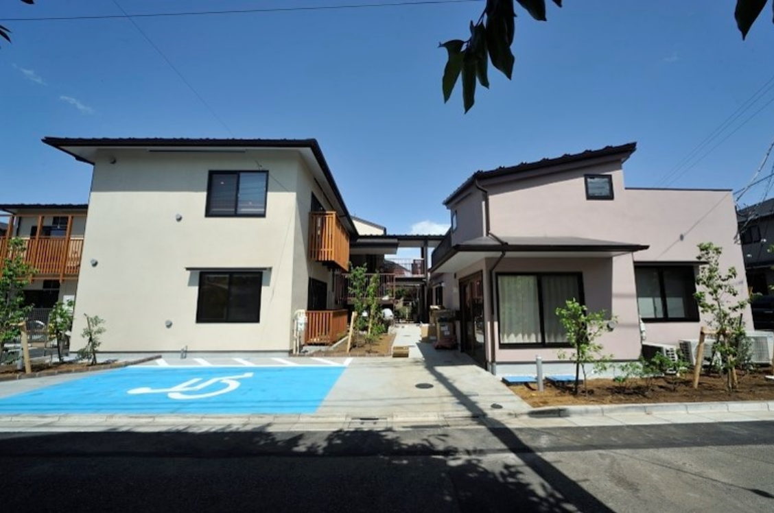 グループホーム介護職