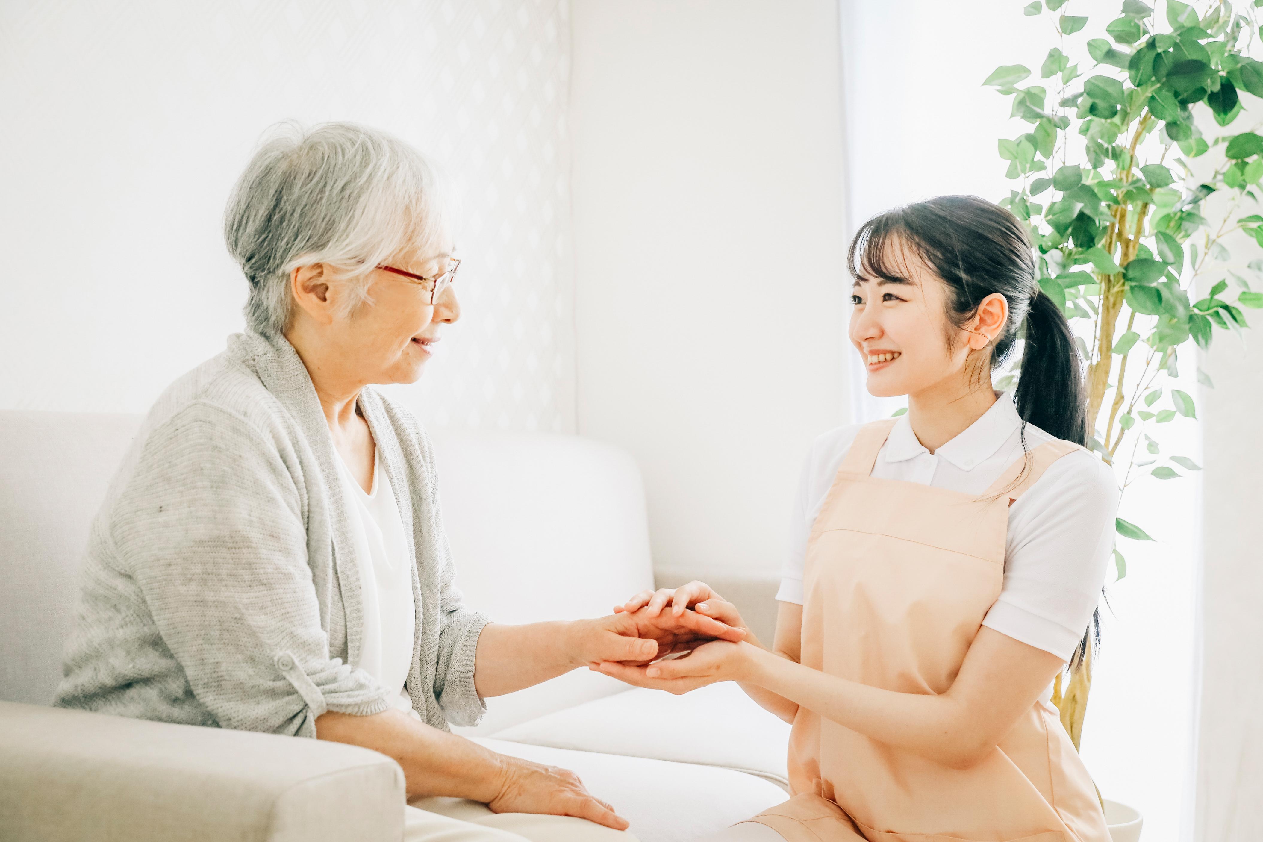 グループホーム　来夢の介護職/ヘルパー求人（正職員）